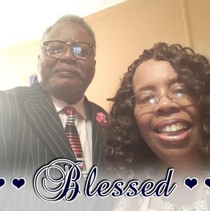 Meet your Posher, Leora